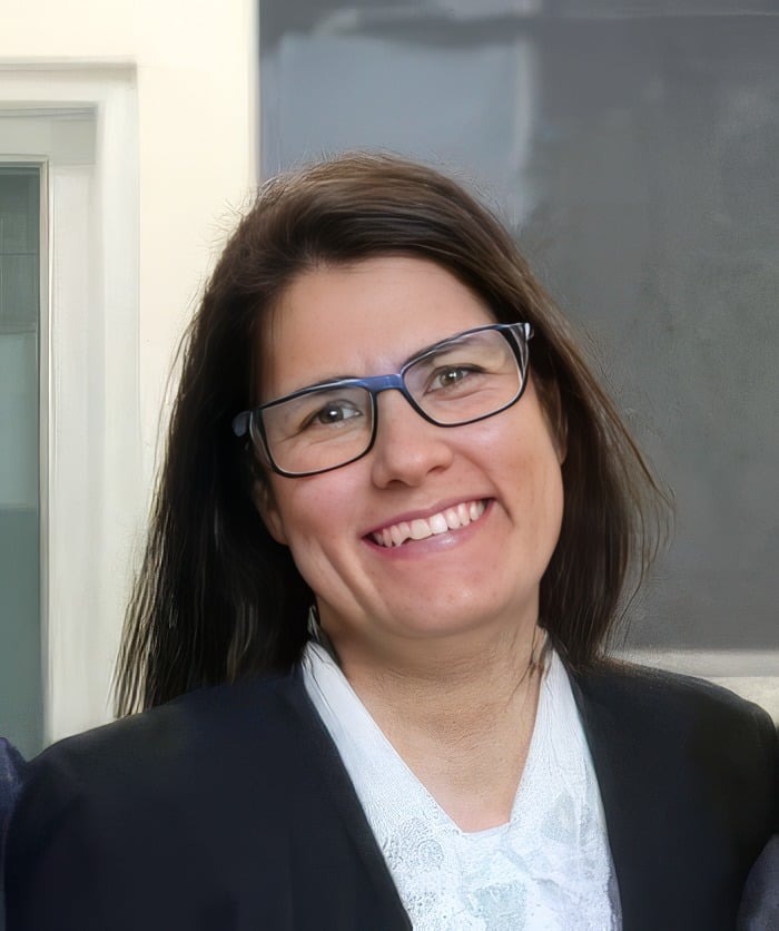 Dra. Virya Castro Acuña, Tesorera